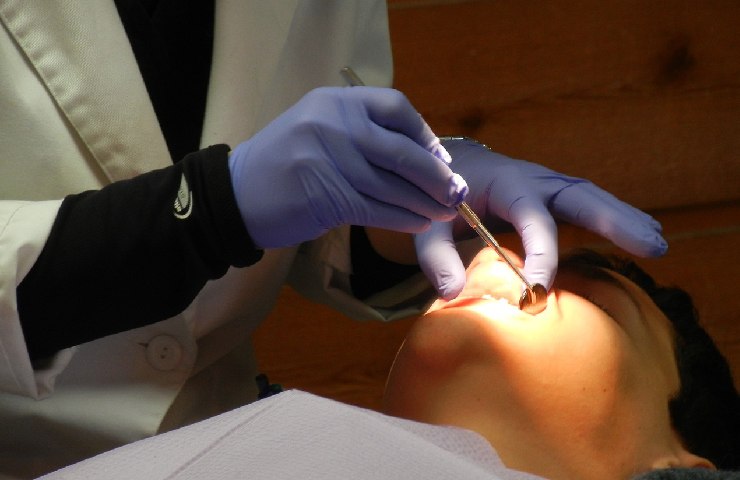 Dentista