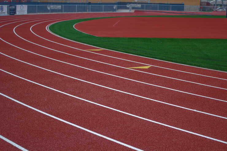 Una pista d'atletica 