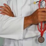 Un medico