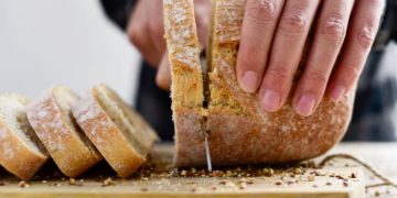 Il pane invecchia il cervello