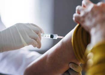 Vaccino mRna contro Covid e influenza